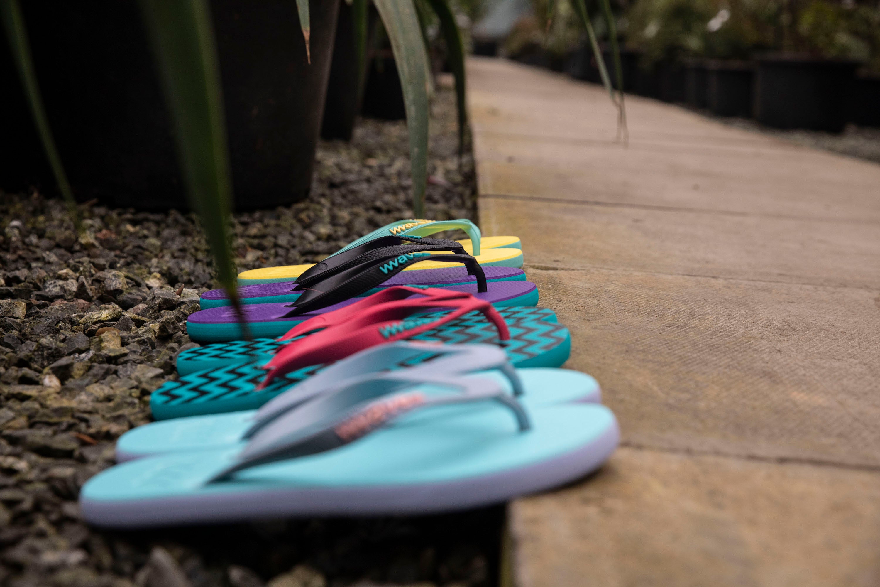 Women's Natural Rubber Flip Flops - Summer Shades From Waves